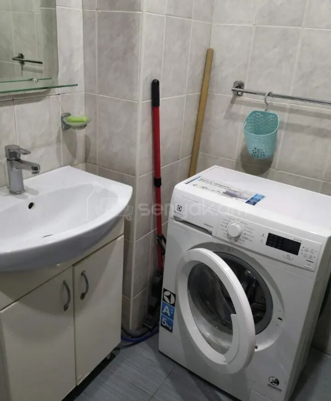 2 Սենյականոց Բնակարան Նորակառույցում, 67քմ, 2/15 հարկ, Կապիտալ Վերանորոգված, Կահավորված