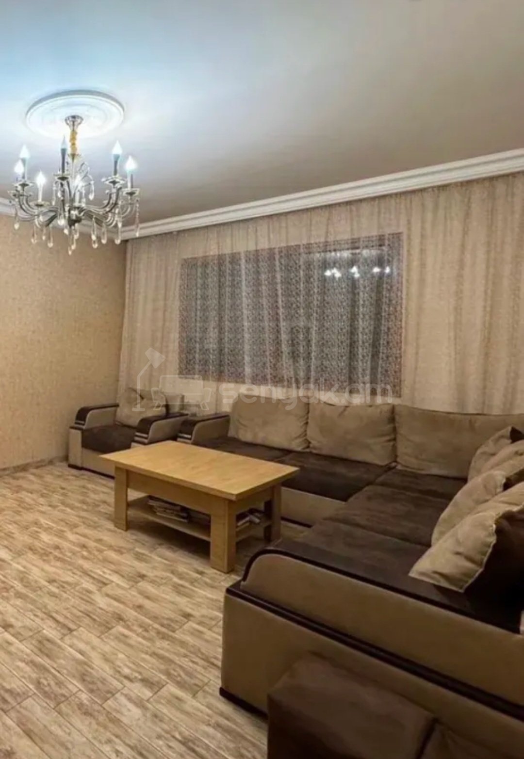 4 Սենյականոց Բնակարան, 80քմ, 3/9 հարկ, Կապիտալ Վերանորոգված, Կահավորված, Արևկող