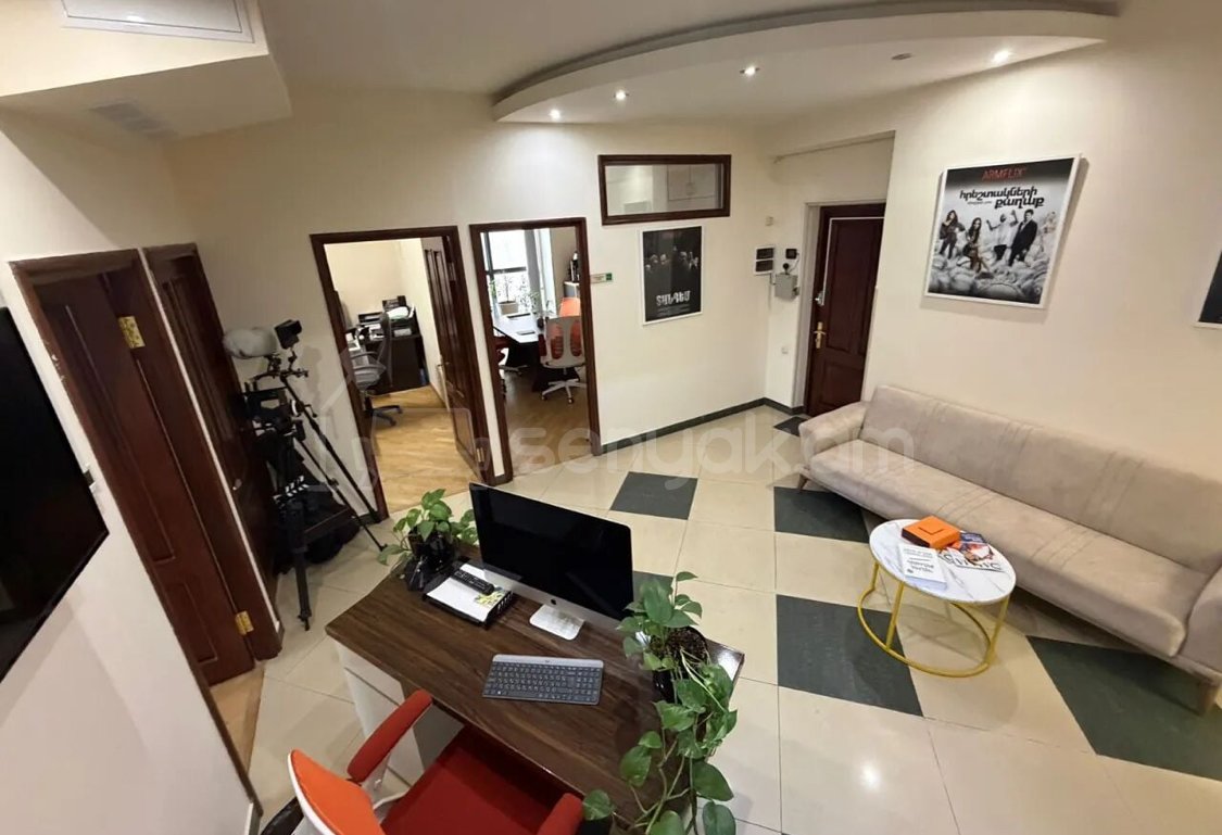 Նորակառույց Օֆիսային Տարածք, 165քմ