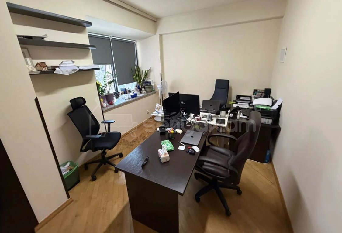 Նորակառույց Օֆիսային Տարածք, 165քմ