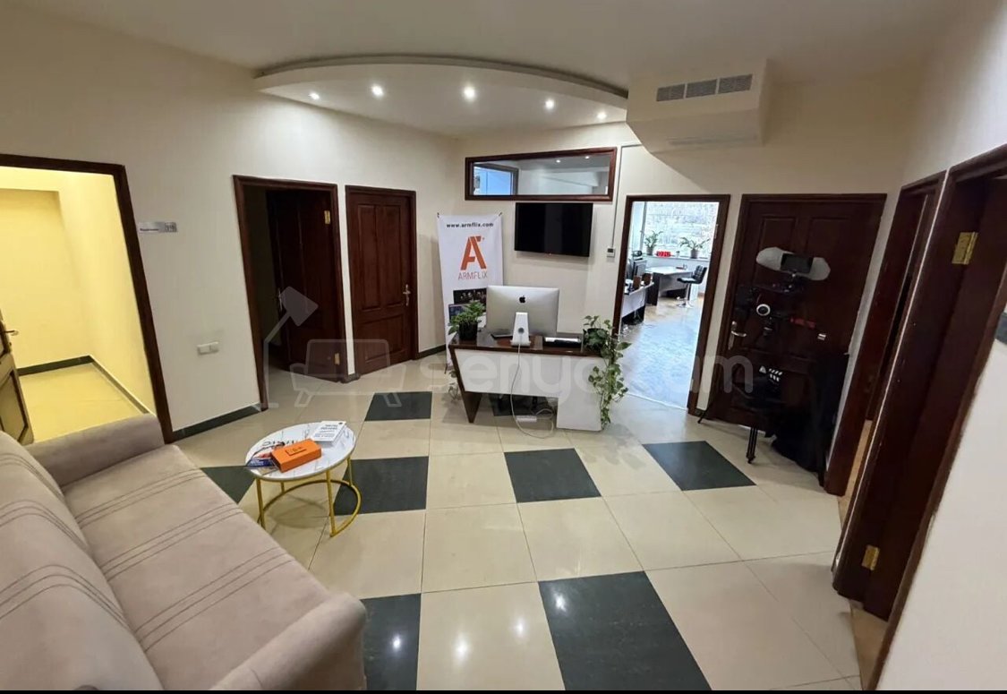 Նորակառույց Օֆիսային Տարածք, 165քմ