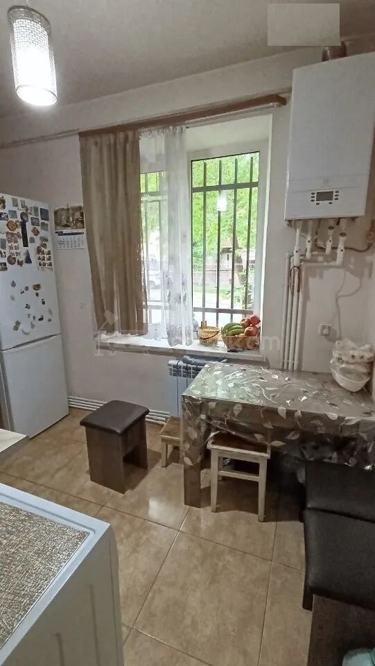 2 Սենյականոց Բնակարան Քարե Շենքում, 51քմ, 1/5 հարկ, Կապիտալ Վերանորոգված