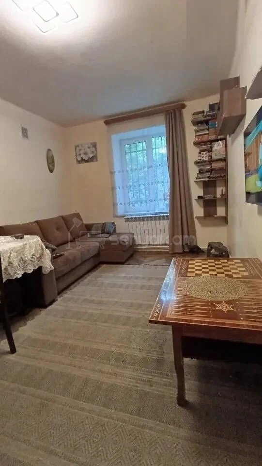 2 Սենյականոց Բնակարան Քարե Շենքում, 51քմ, 1/5 հարկ, Կապիտալ Վերանորոգված