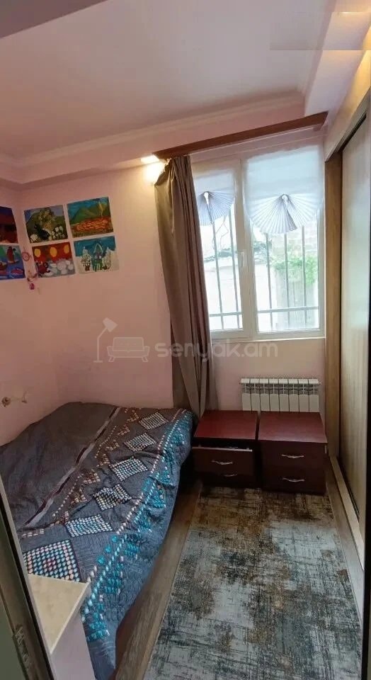 2 Սենյականոց Բնակարան Քարե Շենքում, 51քմ, 1/5 հարկ, Կապիտալ Վերանորոգված