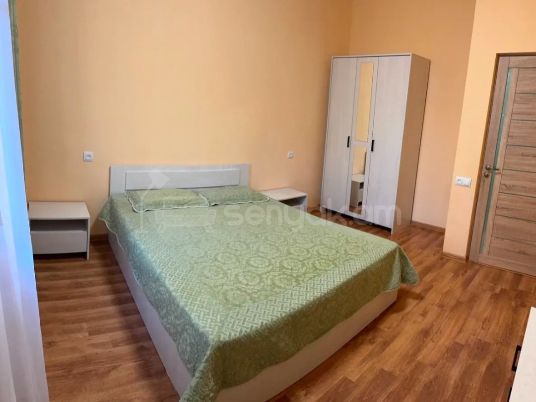 2 Սենյականոց Բնակարան Նորակառույցում, 65քմ, 1/17 հարկ, Կապիտալ Վերանորոգված, Կահավորված, Արևկող