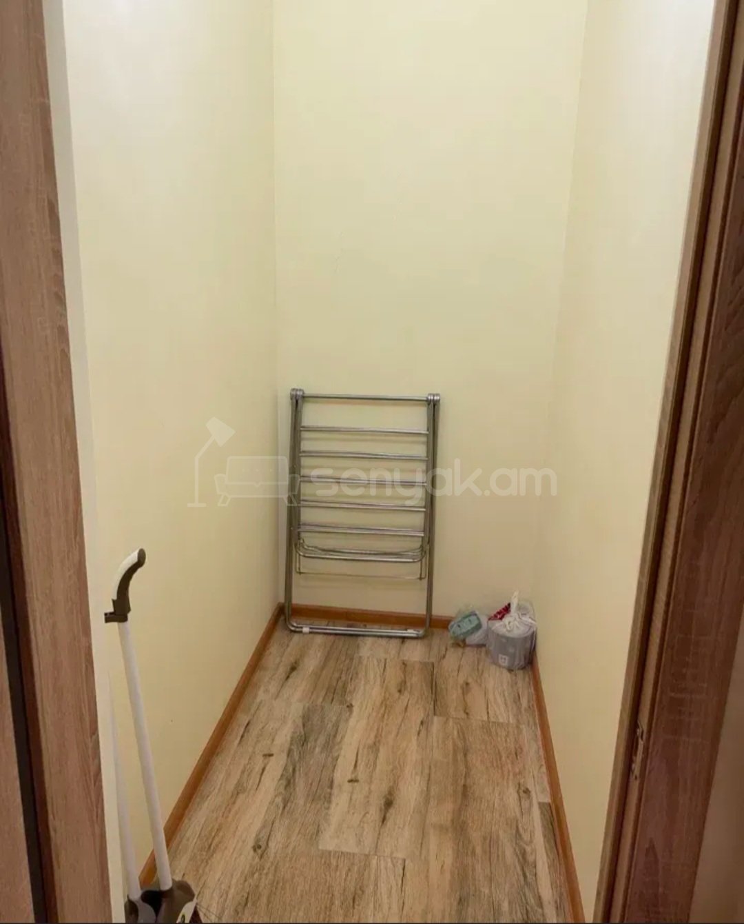 2 Սենյականոց Բնակարան Նորակառույցում, 65քմ, 1/17 հարկ, Կապիտալ Վերանորոգված, Կահավորված, Արևկող