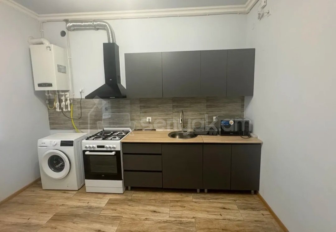 2 Սենյականոց Բնակարան Նորակառույցում, 65քմ, 1/17 հարկ, Կապիտալ Վերանորոգված, Կահավորված, Արևկող