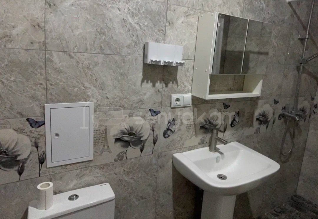 2 Սենյականոց Բնակարան Նորակառույցում, 65քմ, 1/17 հարկ, Կապիտալ Վերանորոգված, Կահավորված, Արևկող