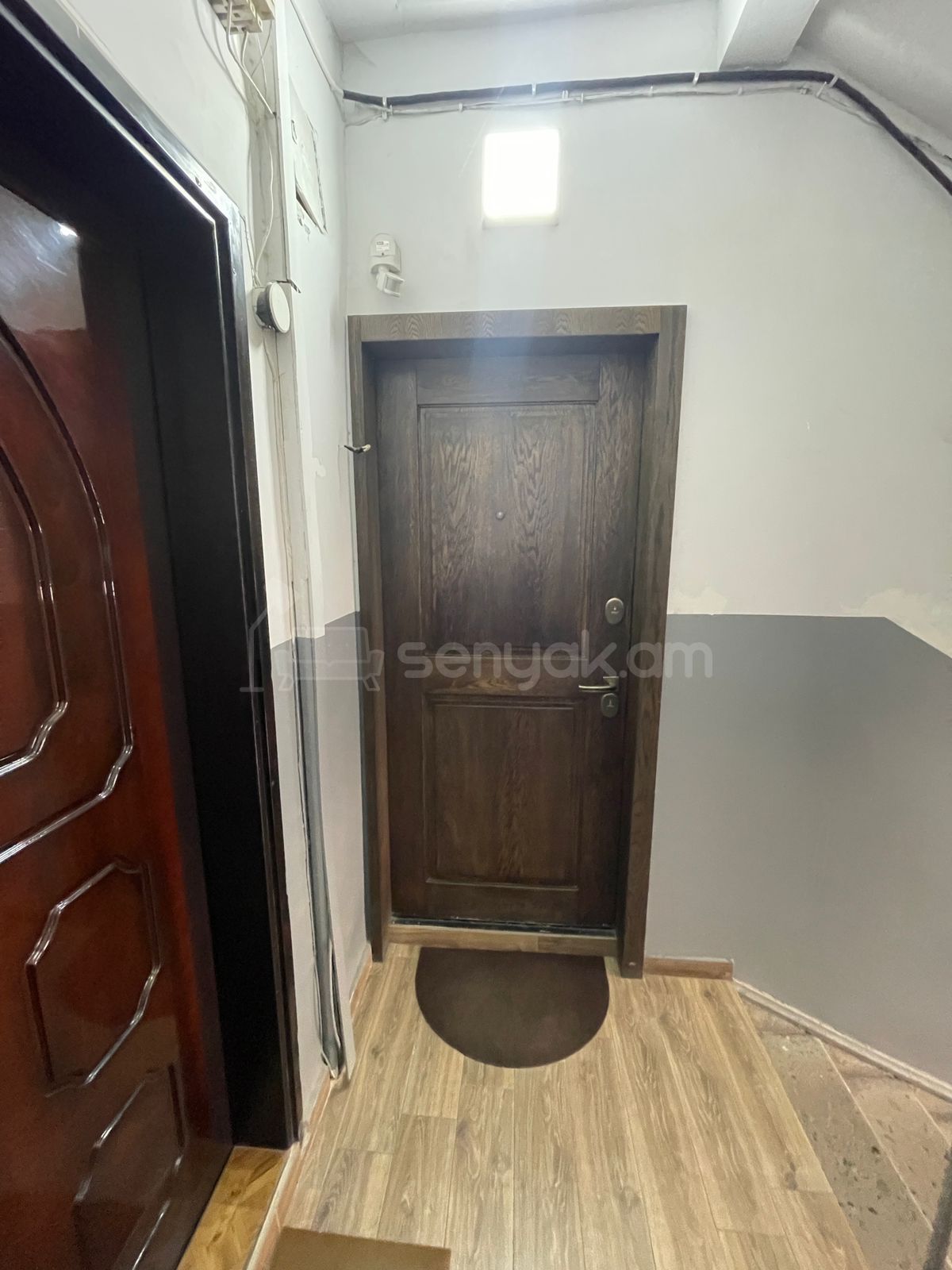 3 Սենյականոց Բնակարան Քարե Շենքում, 77քմ, 2/5 հարկ, Կապիտալ Վերանորոգված