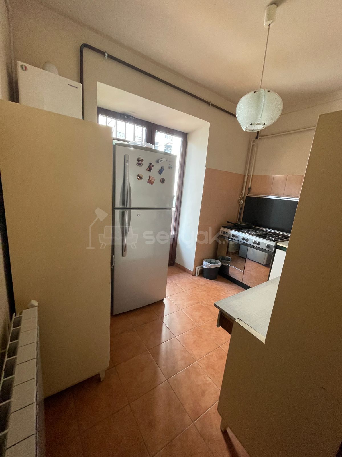 3 Սենյականոց Բնակարան Քարե Շենքում, 77քմ, 2/5 հարկ, Կապիտալ Վերանորոգված