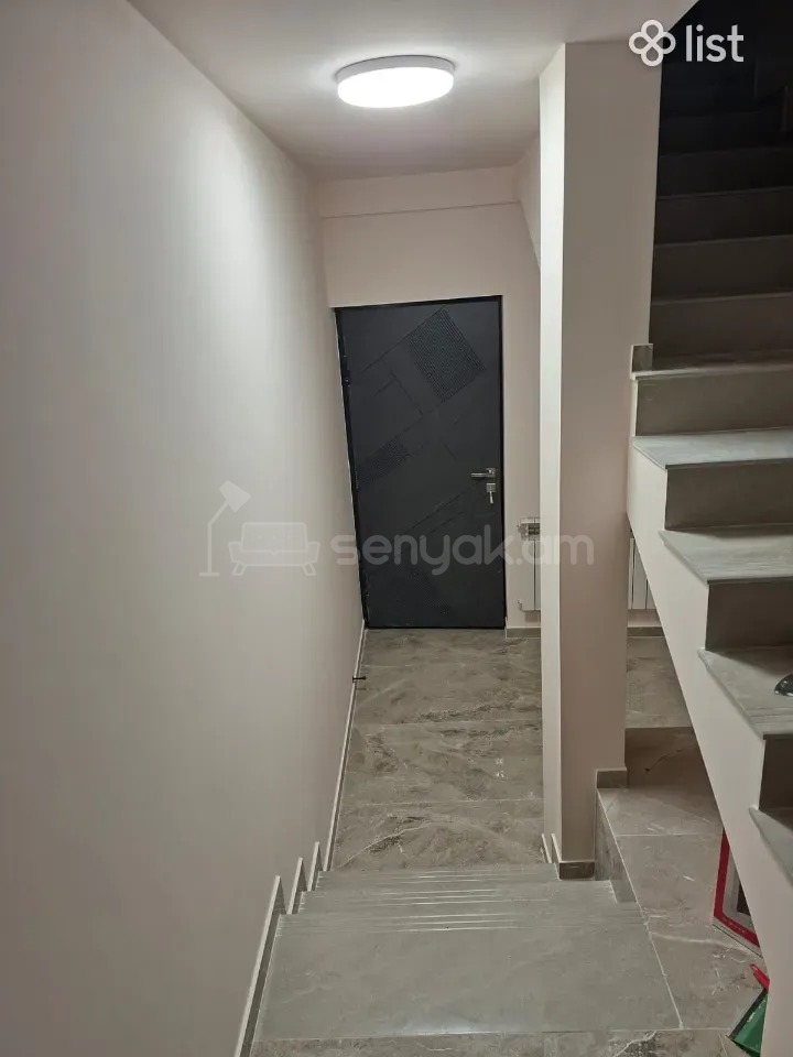 3 Սենյականոց Սեփական Տուն, 65քմ, Կապիտալ Վերանորոգված, Կահավորված