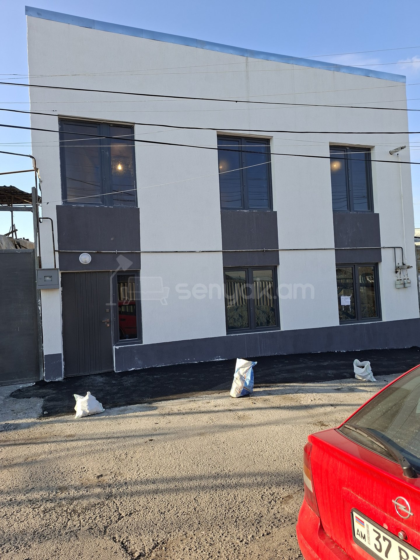 3 Սենյականոց Սեփական Տուն, 65քմ, Կապիտալ Վերանորոգված, Կահավորված