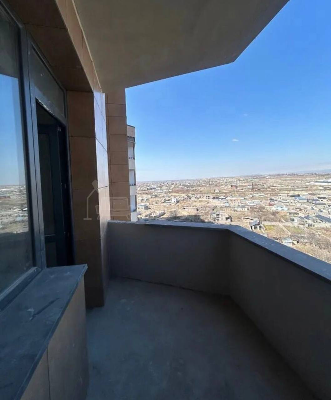 3 Սենյականոց Բնակարան, 84քմ, 12/18 հարկ, Զրոյական Վիճակում