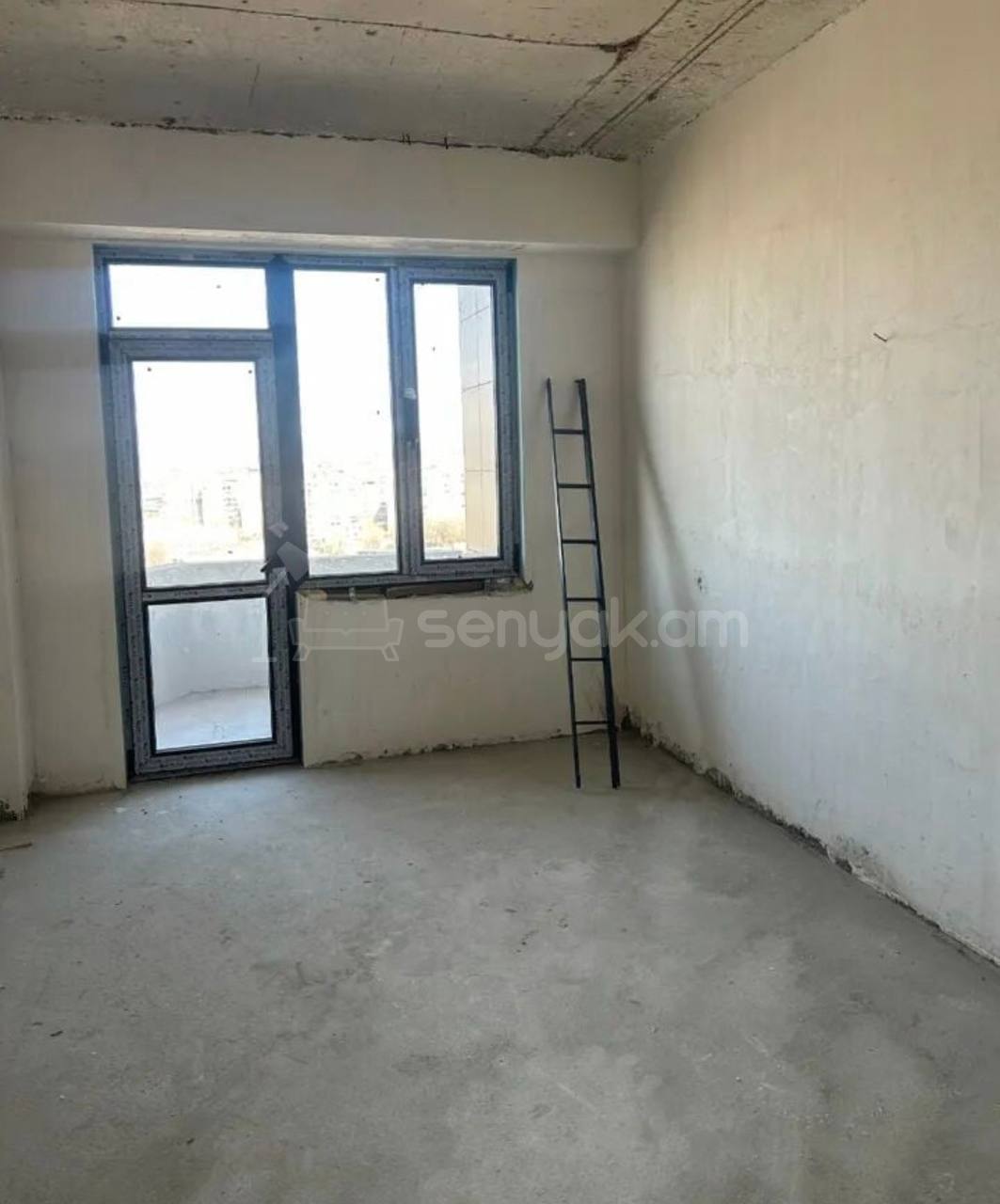 3 Սենյականոց Բնակարան, 84քմ, 12/18 հարկ, Զրոյական Վիճակում