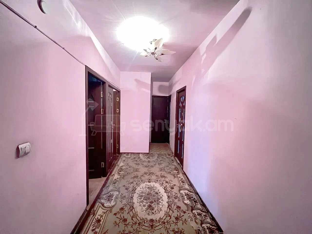 3 Սենյականոց Բնակարան, 73քմ, 6/9 հարկ, Պետական Վիճակում