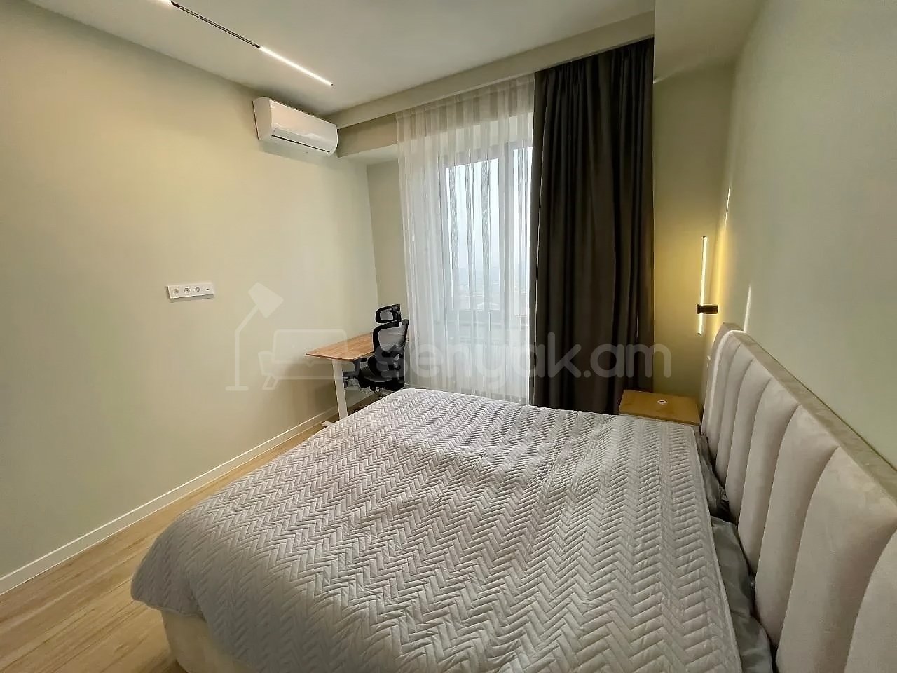 2 Սենյականոց Բնակարան Նորակառույցում, 70քմ, 12/14 հարկ, Կապիտալ Վերանորոգված