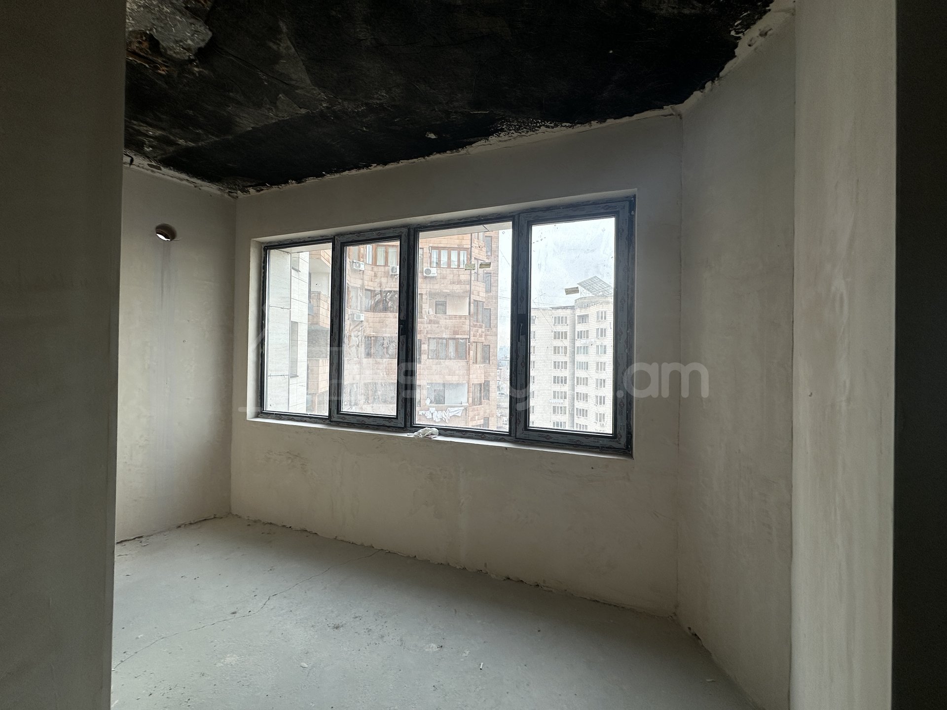 3 Սենյականոց Բնակարան, 54քմ, 9/12 հարկ, Զրոյական Վիճակում