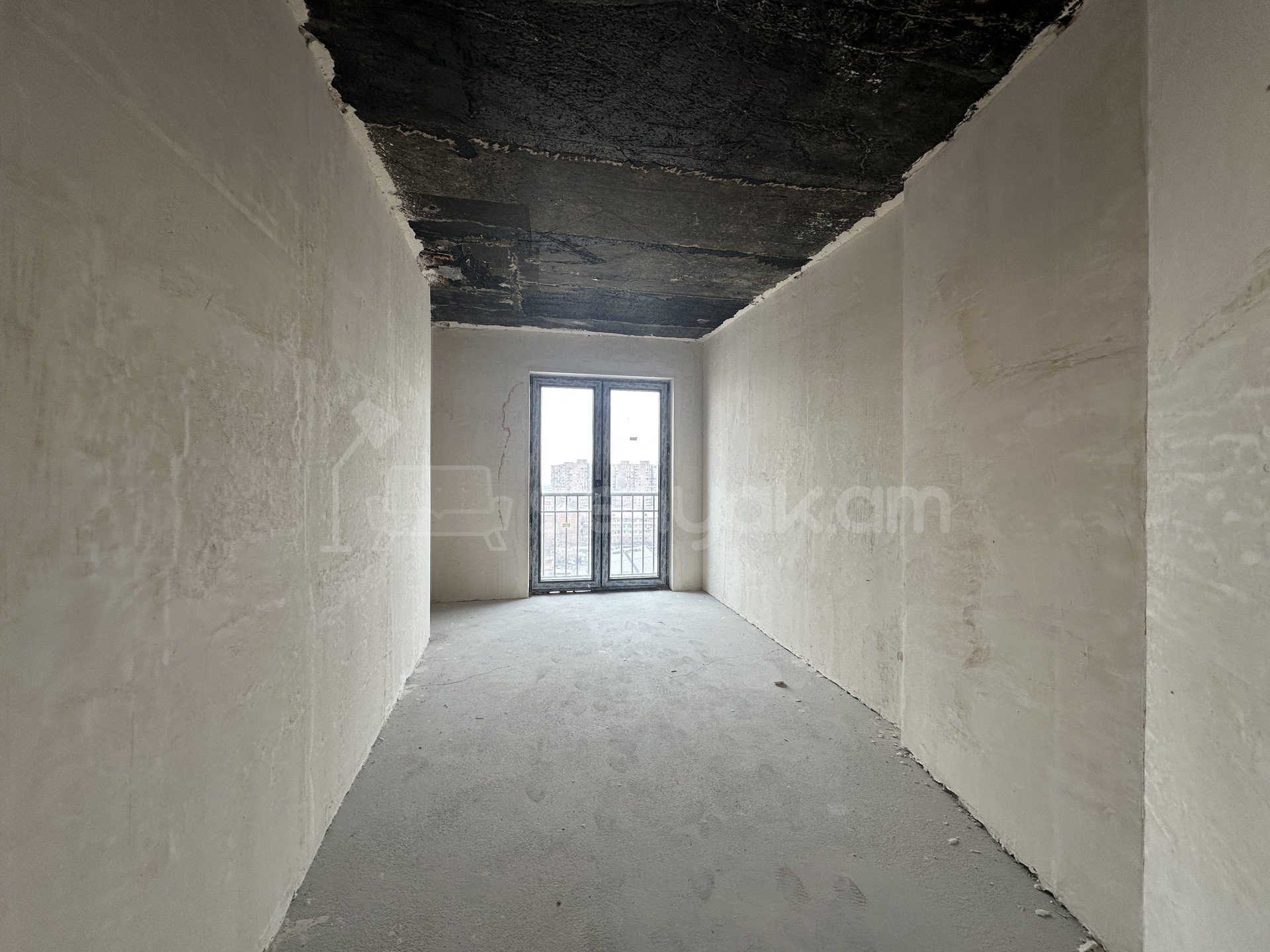 3 Սենյականոց Բնակարան, 54քմ, 9/12 հարկ, Զրոյական Վիճակում