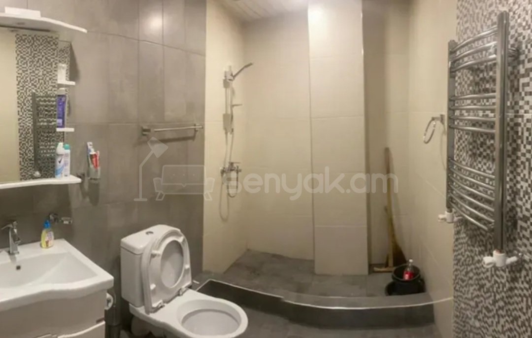 1 Սենյականոց Բնակարան Նորակառույցում, 45քմ, 5/9 հարկ, Դիզայներական Վերանորոգված