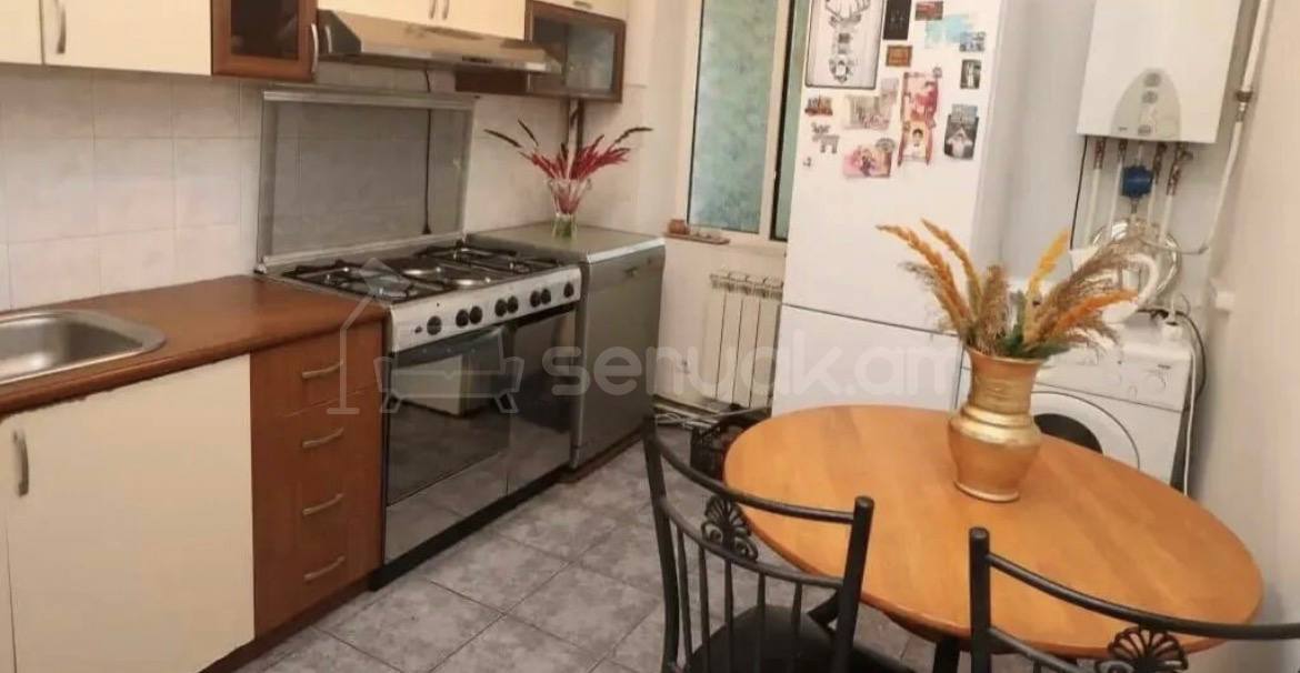 3 Սենյականոց Բնակարան, 76քմ, 5/14 հարկ, Կապիտալ Վերանորոգված, Կահավորված, Արևկող