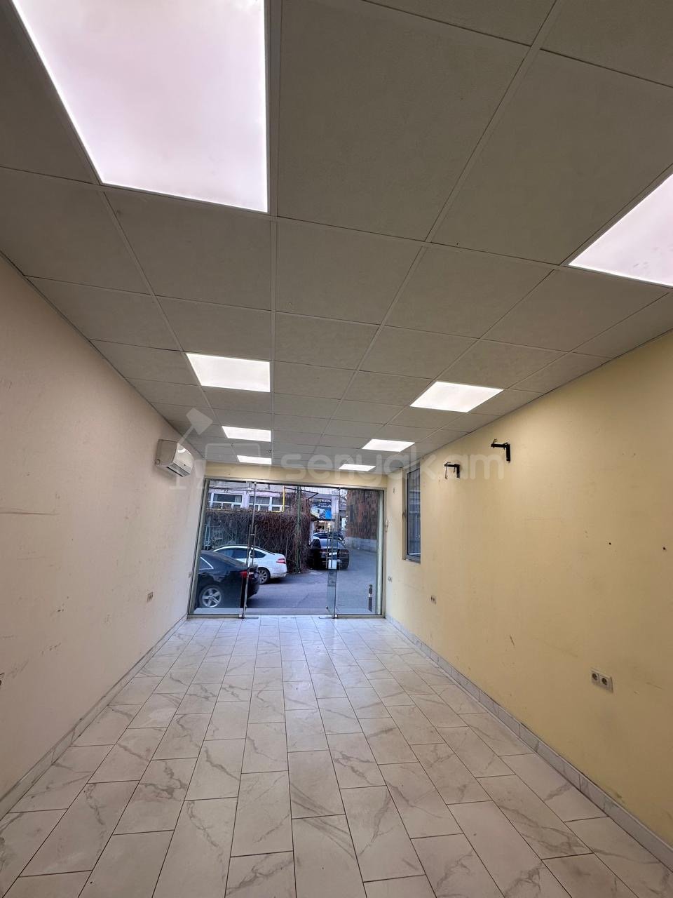 Առևտրի Տարածք, 33քմ