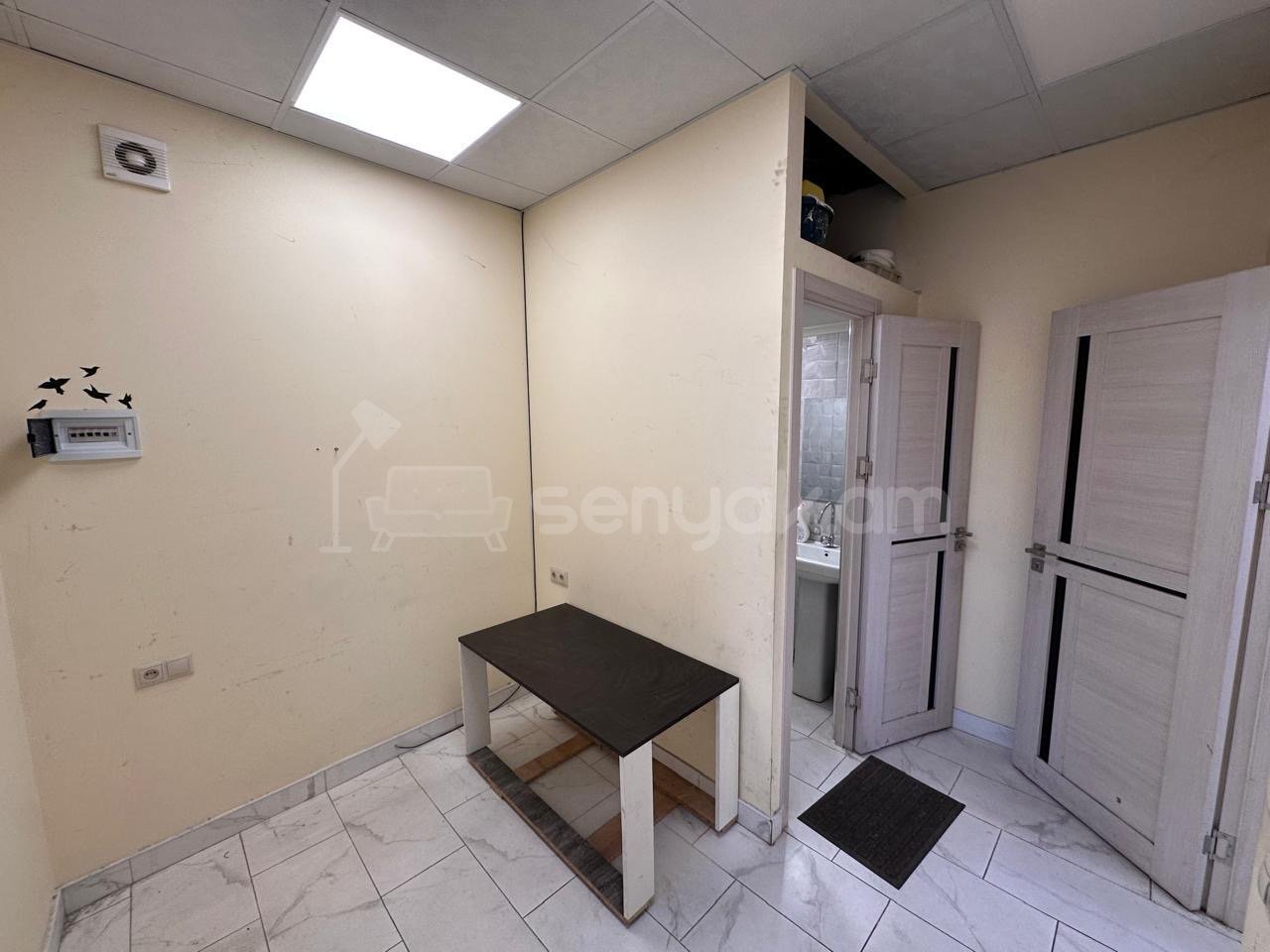 Առևտրի Տարածք, 33քմ