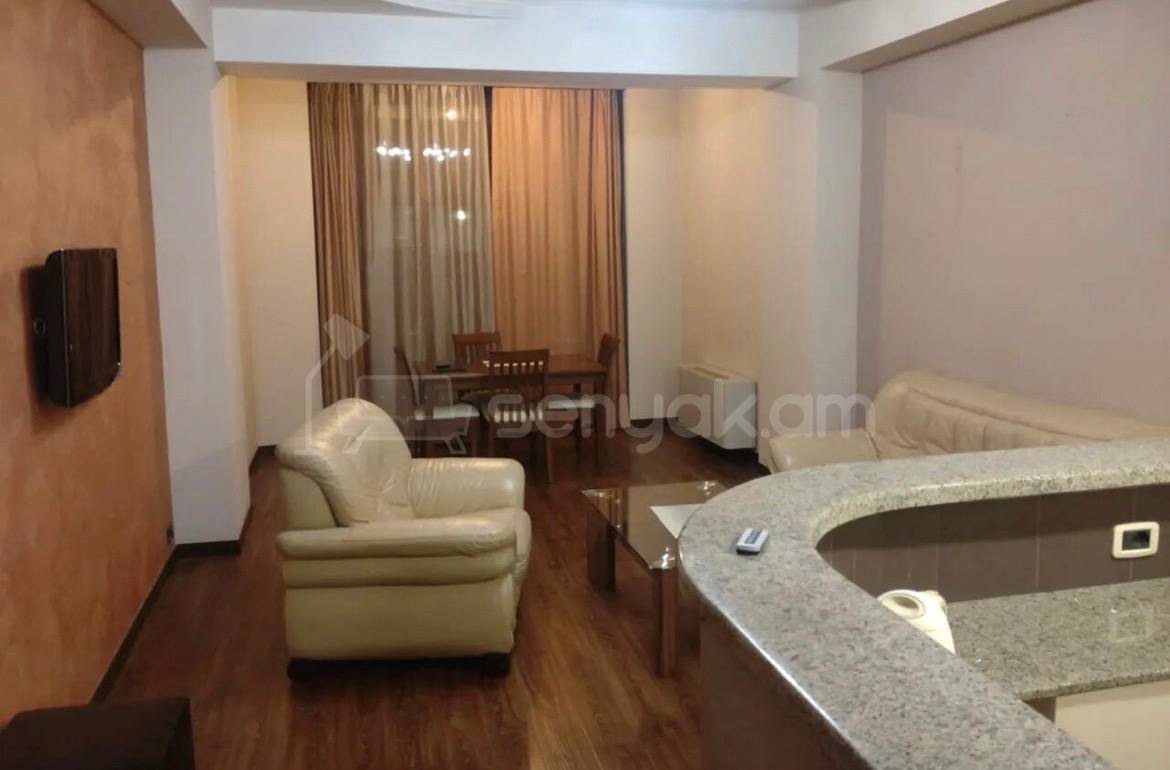 3 Սենյականոց Բնակարան, 70քմ, 11/20 հարկ, Կապիտալ Վերանորոգված