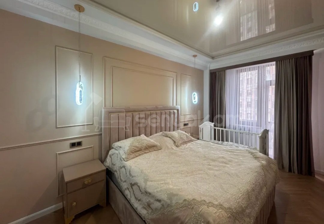 4 Սենյականոց Բնակարան Նորակառույցում, 124քմ, 8/9 հարկ, Դիզայներական Վերանորոգված