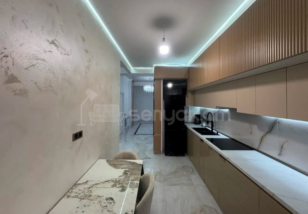 4 Սենյականոց Բնակարան Նորակառույցում, 124քմ, 8/9 հարկ, Դիզայներական Վերանորոգված