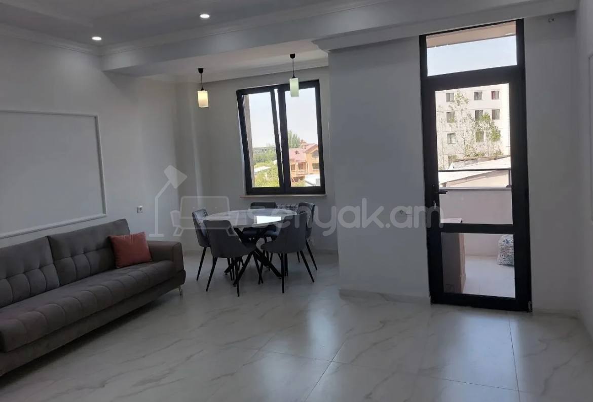 2 Սենյականոց Բնակարան, 56քմ, 3/14 հարկ, Կապիտալ Վերանորոգված