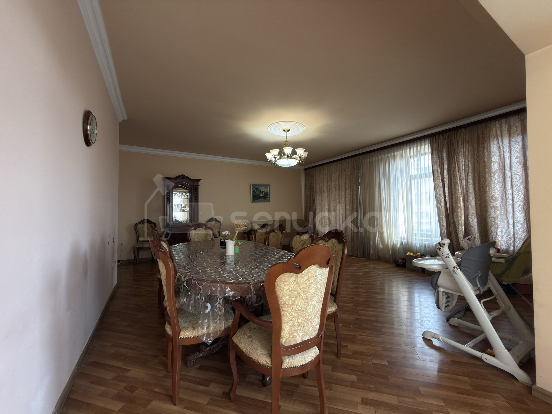 3 Սենյականոց Բնակարան Նորակառույցում, 124քմ, 2/14 հարկ, Նորմալ Վիճակում