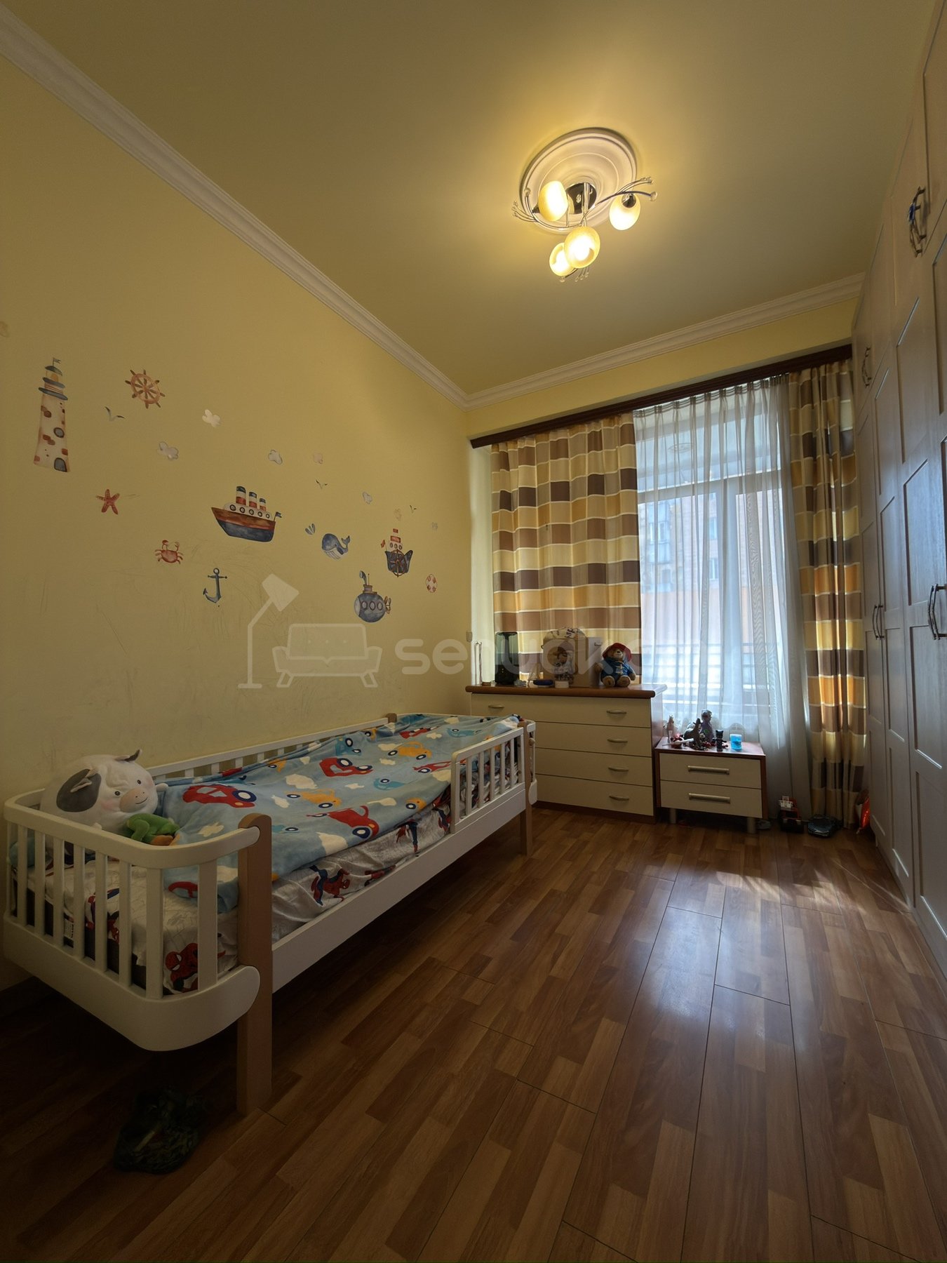 3 Սենյականոց Բնակարան Նորակառույցում, 124քմ, 2/14 հարկ, Նորմալ Վիճակում