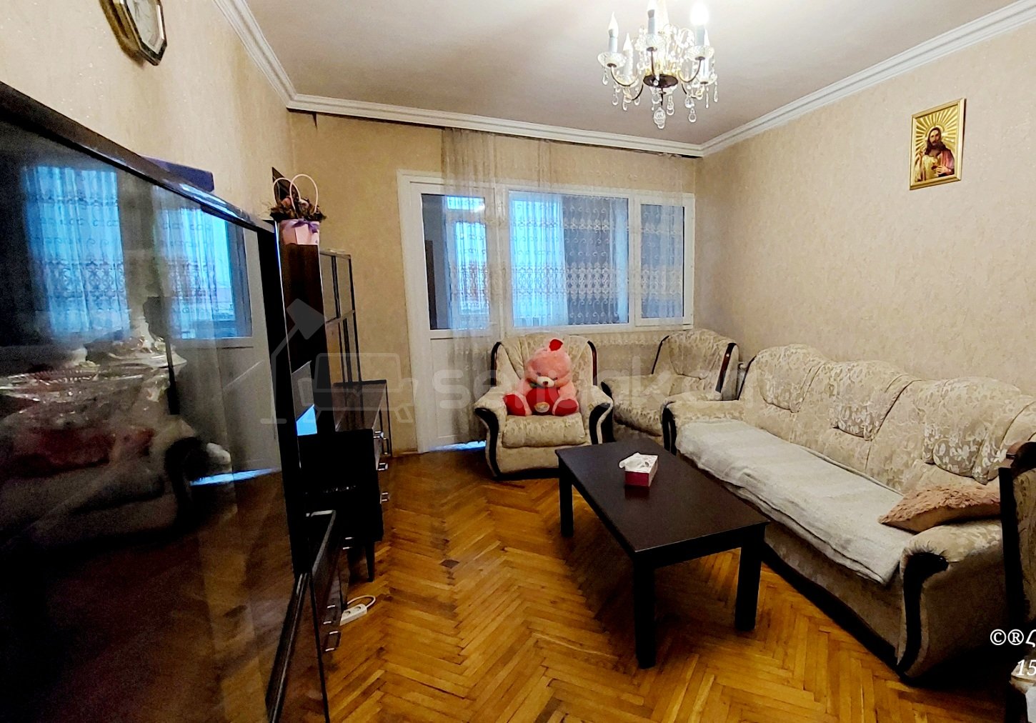 2 Սենյականոց Բնակարան Քարե Շենքում, 75քմ, 2/5 հարկ, Նորմալ Վիճակում, Կահավորված, Արևկող