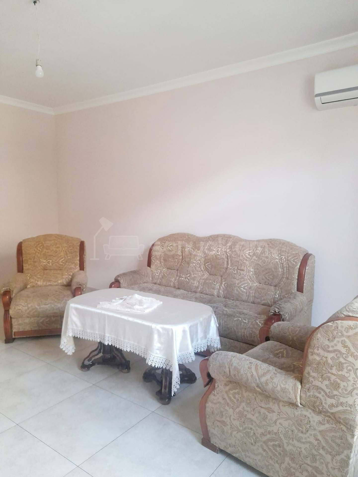 2 Սենյականոց Բնակարան Քարե Շենքում, 75քմ, 2/5 հարկ, Կապիտալ Վերանորոգված, Կահավորված, Արևկող