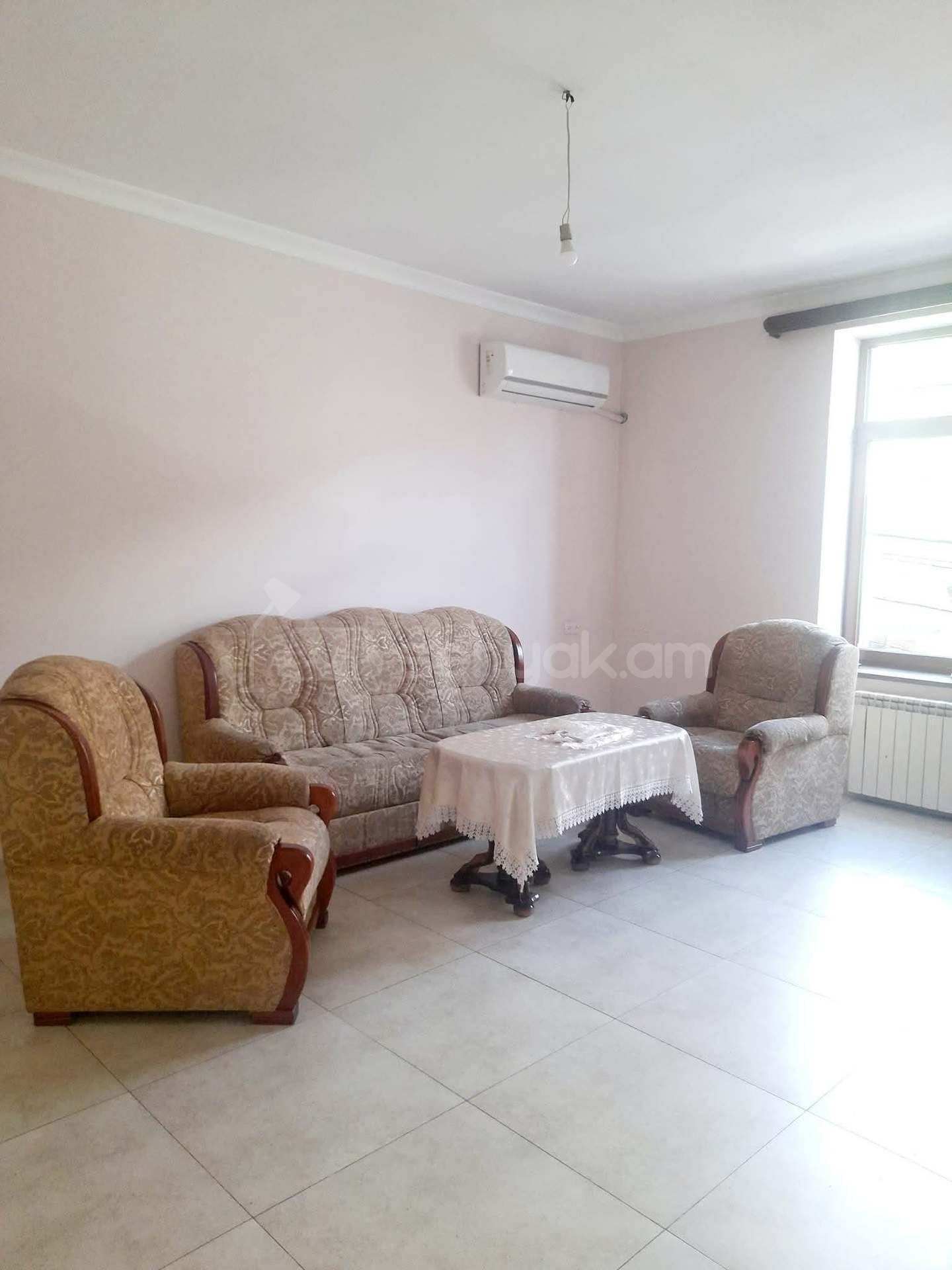 2 Սենյականոց Բնակարան Քարե Շենքում, 75քմ, 2/5 հարկ, Կապիտալ Վերանորոգված, Կահավորված, Արևկող