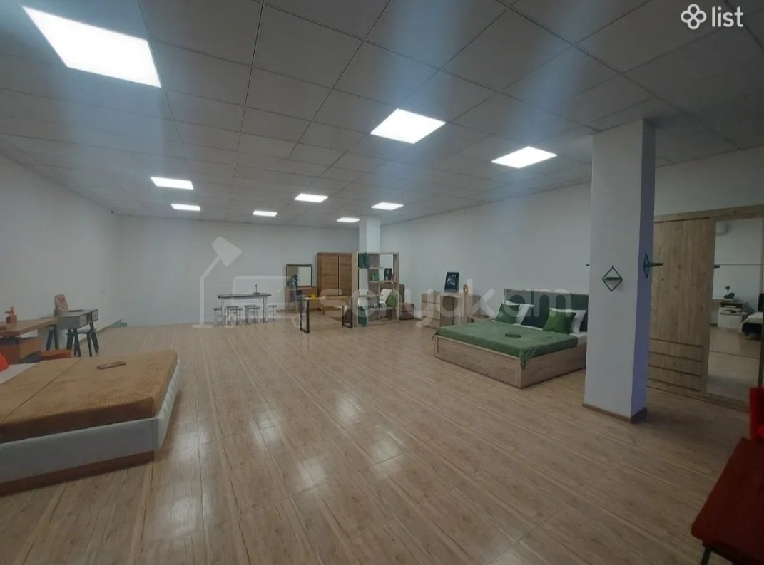 Նորակառույց Առևտրի Տարածք, 260քմ