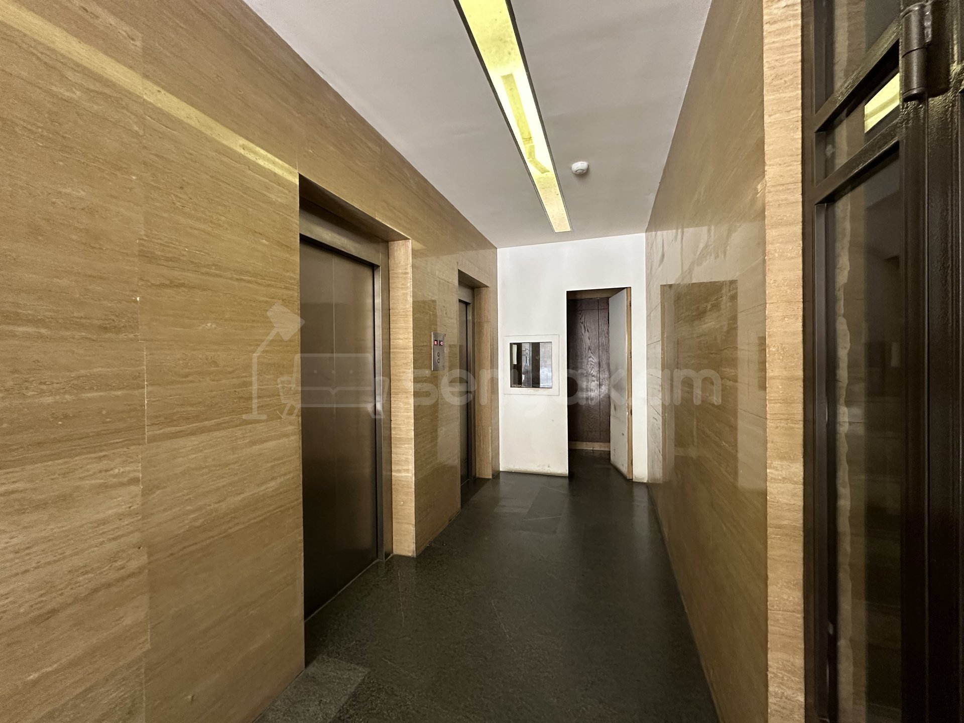 3 Սենյականոց Բնակարան Նորակառույցում, 98քմ, 4/10 հարկ, Կապիտալ Վերանորոգված