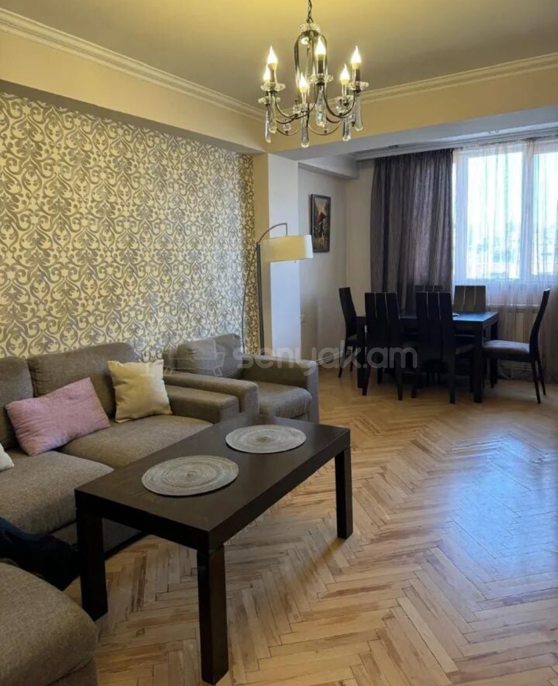 3 Սենյականոց Բնակարան, 90քմ, 10/12 հարկ, Կապիտալ Վերանորոգված, Կահավորված, Արևկող