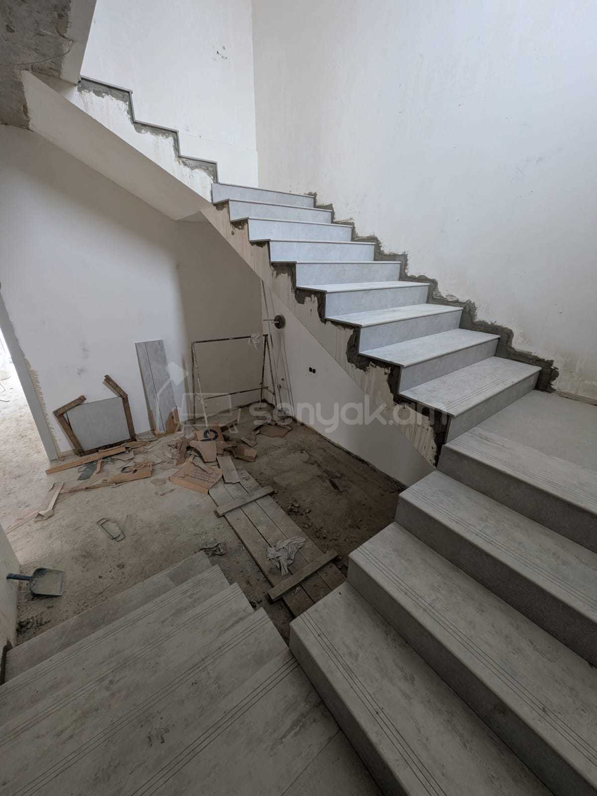 5 Սենյականոց Սեփական Տուն, 200քմ