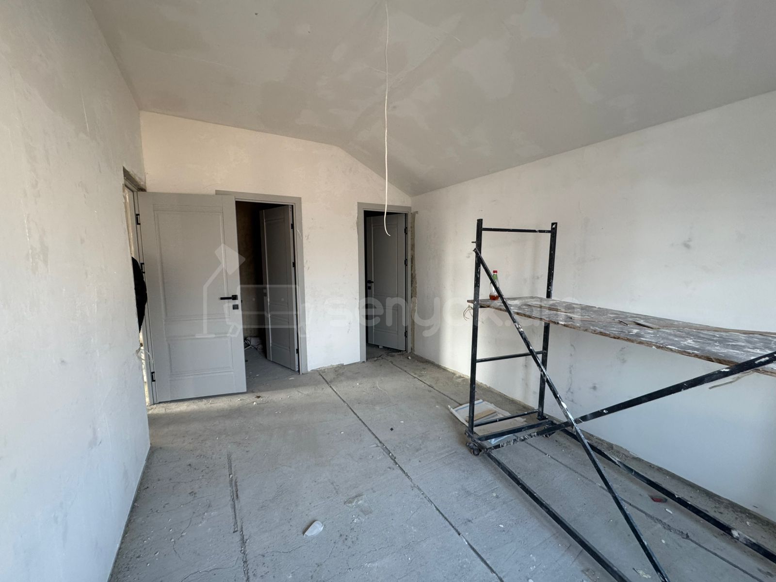 5 Սենյականոց Սեփական Տուն, 200քմ