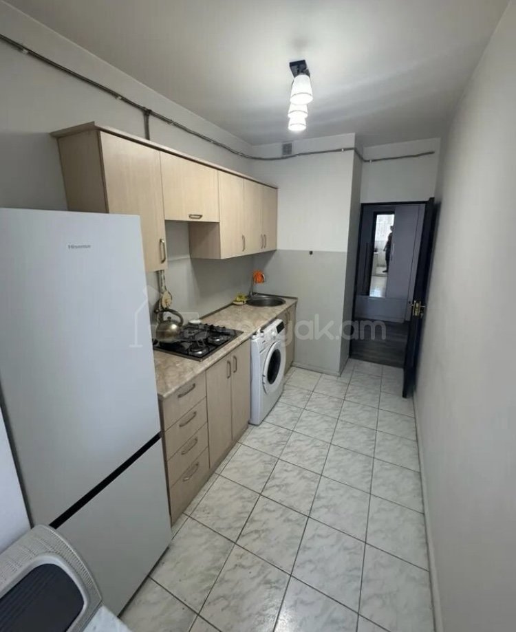 2 Սենյականոց Բնակարան, 50քմ, 8/9 հարկ, Դիզայներական Վերանորոգված, Կահավորված, Արևկող