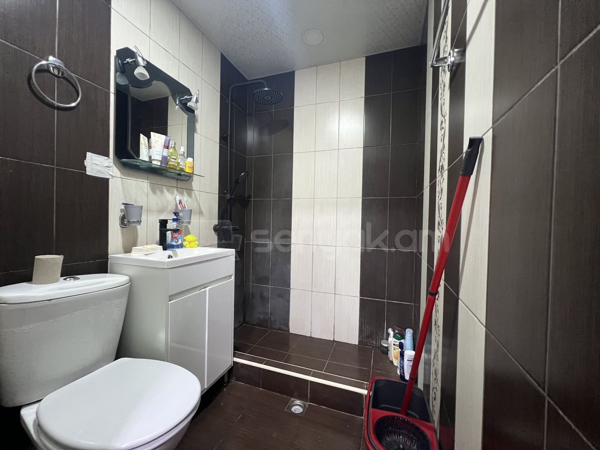 3 Սենյականոց Բնակարան, 65քմ, 1/5 հարկ, Կապիտալ Վերանորոգված