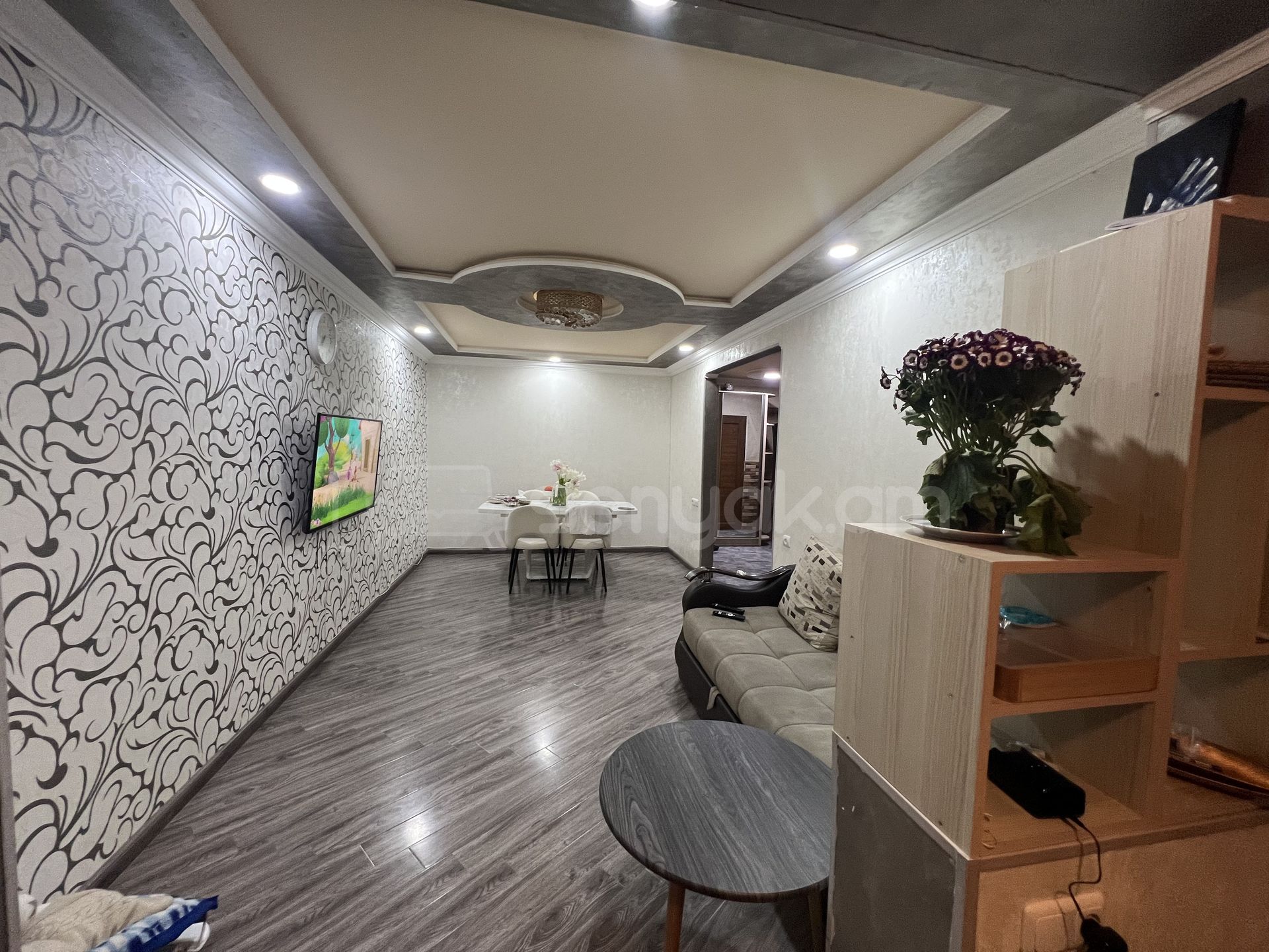 3 Սենյականոց Բնակարան, 65քմ, 1/5 հարկ, Կապիտալ Վերանորոգված