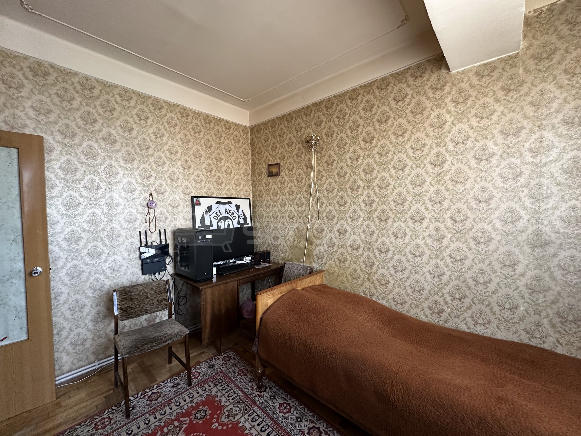 3 Սենյականոց Բնակարան Քարե Շենքում, 65քմ, 5/5 հարկ, Կոսմետիկ Վերանորոգված