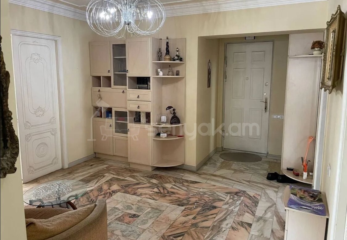 3 Սենյականոց Բնակարան, 81քմ, 5/10 հարկ, Կապիտալ Վերանորոգված