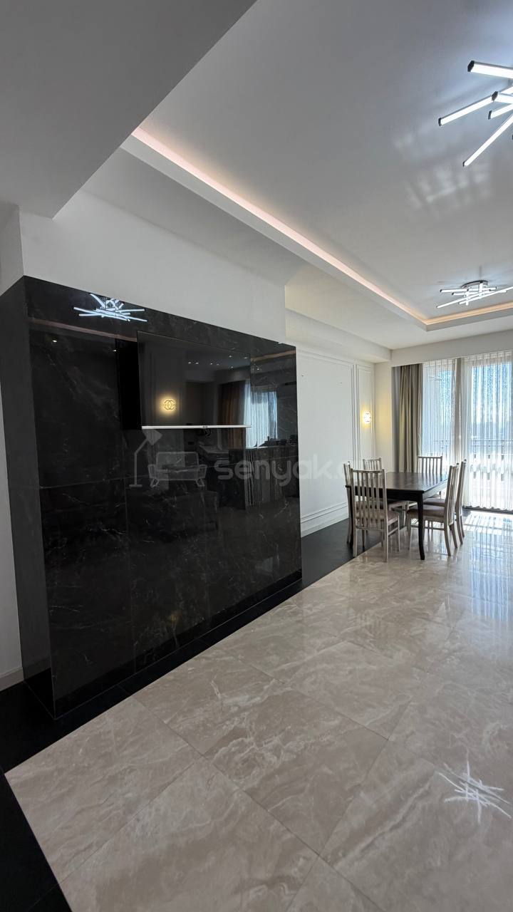 3 Սենյականոց Բնակարան Նորակառույցում, 110քմ, 12/16 հարկ, Դիզայներական Վերանորոգված, Կահավորված