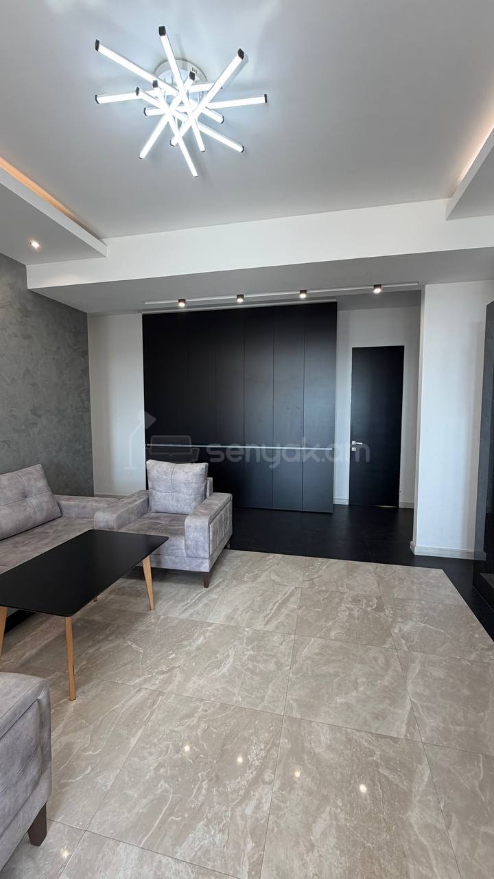 3 Սենյականոց Բնակարան Նորակառույցում, 110քմ, 12/16 հարկ, Դիզայներական Վերանորոգված, Կահավորված