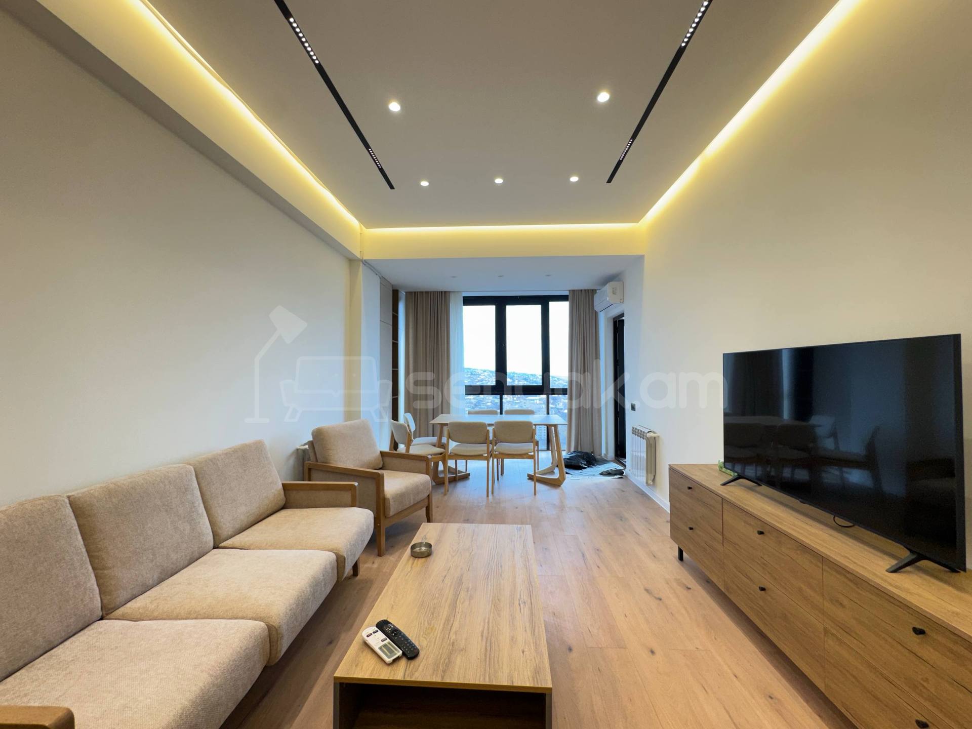 2 Սենյականոց Բնակարան, 65քմ, 11/16 հարկ, Դիզայներական Վերանորոգված, Կահավորված, Արևկող