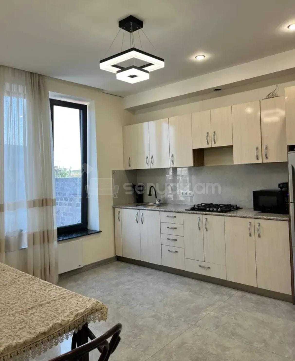 4 Սենյականոց Սեփական Տուն, 170քմ, Դիզայներական Վերանորոգված