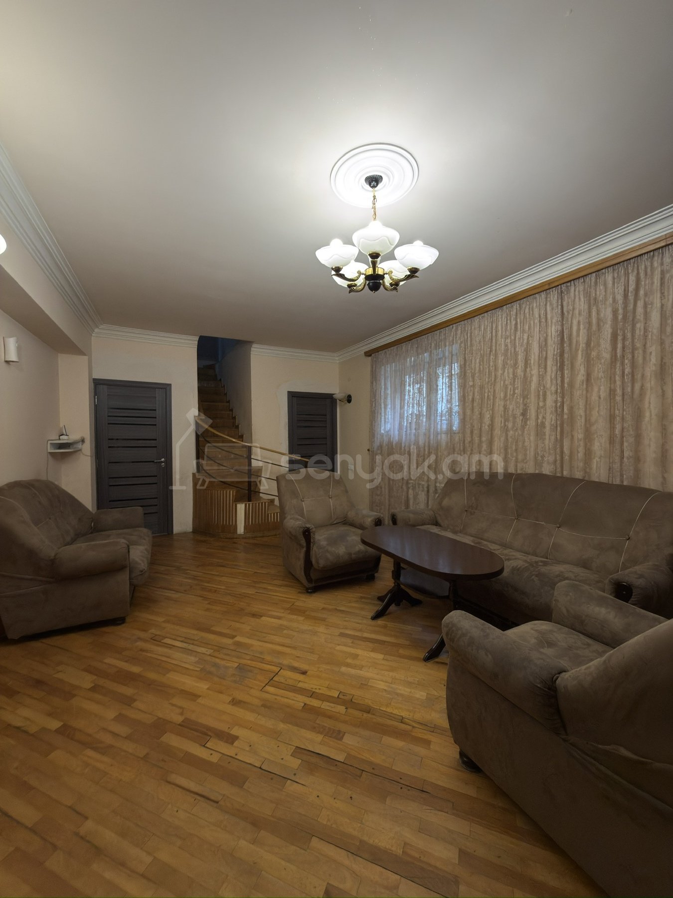 4 Սենյականոց Սեփական Տուն, 148քմ, Կապիտալ Վերանորոգված